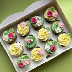 Alternative view of Fondant Daisies, 12 Stk.